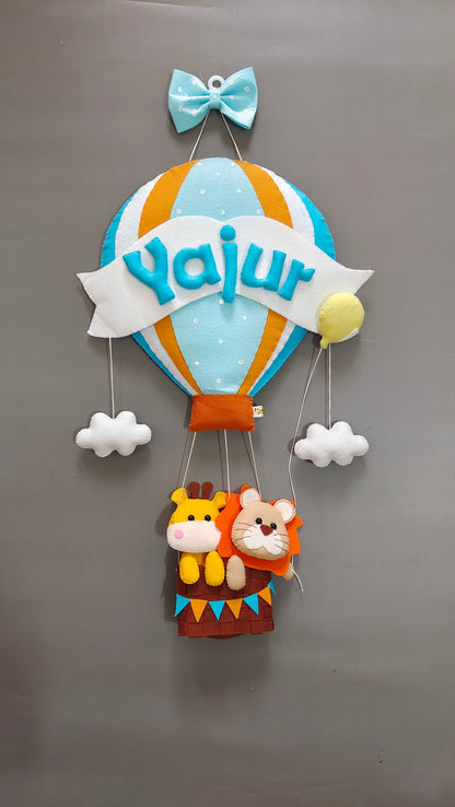 A big hot air balloon for Girl