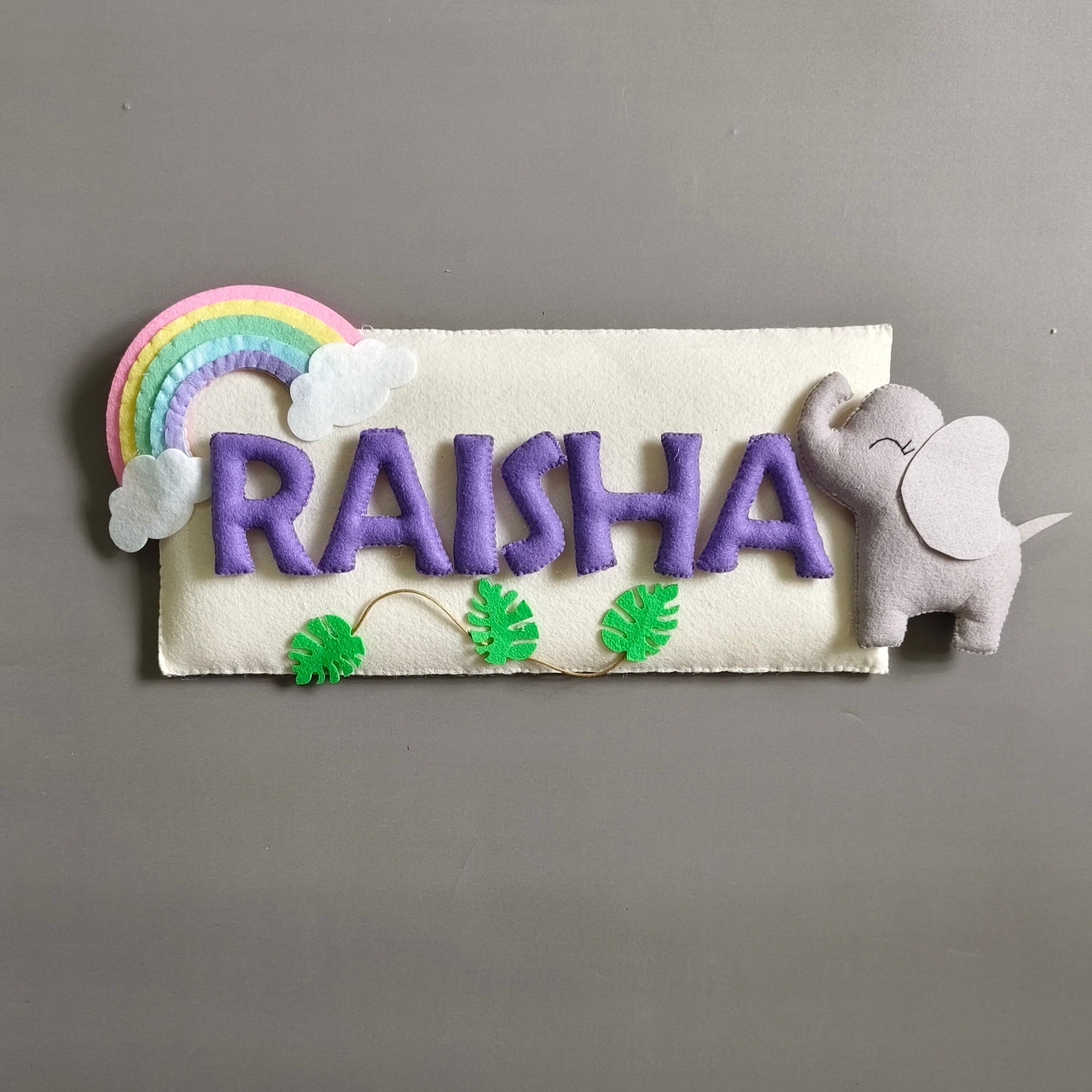 Personalized small Nameboard - Elephant