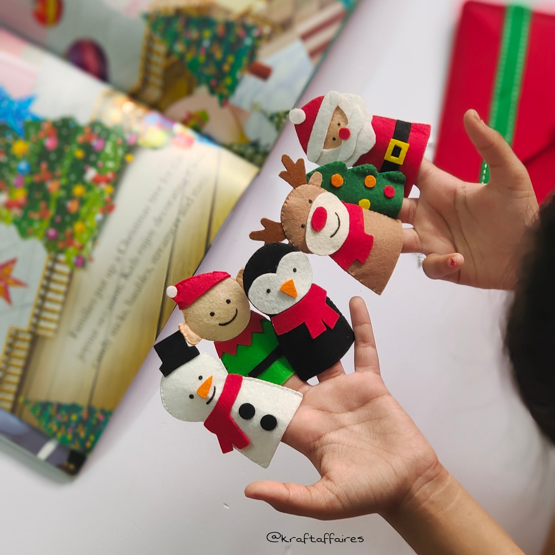 Christmas Finger Puppets