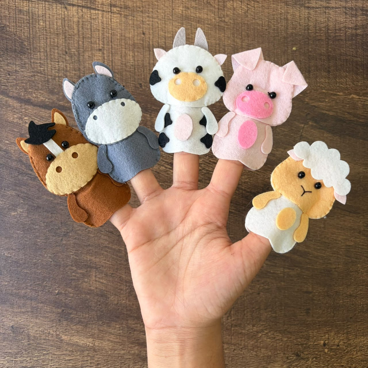 Farm theme Felt book