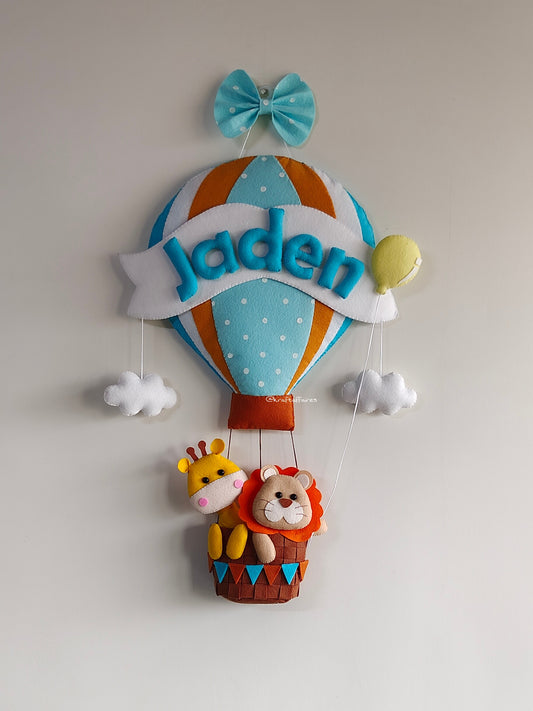 Hot air Balloon with lion & giraffe